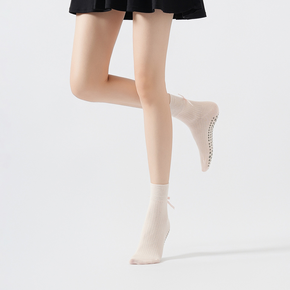 Cute Bowknot Yoga Socks Girls  - Pilates & Yoga Knokke review and price